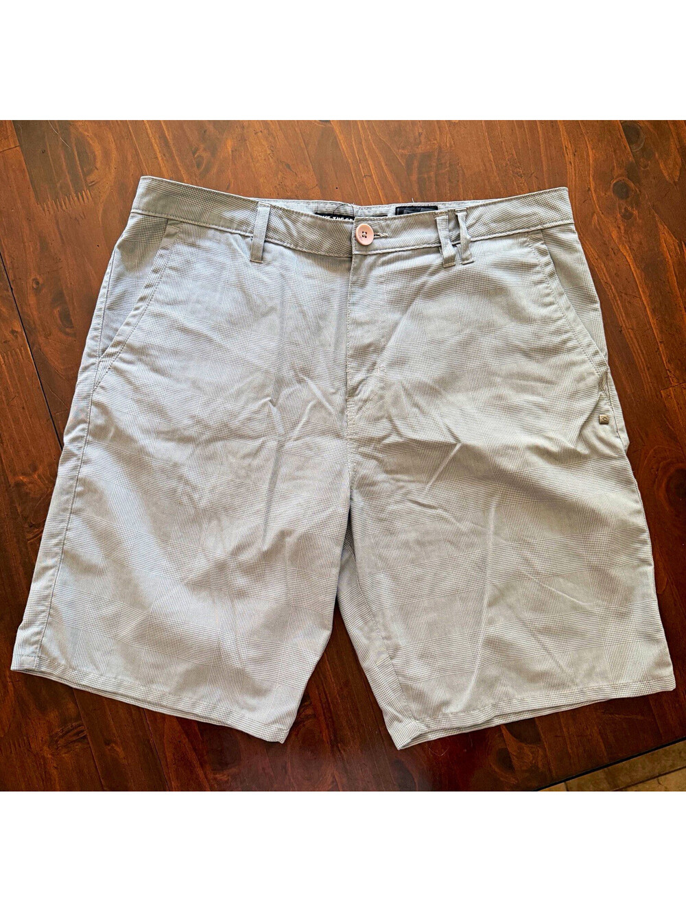 RIP CURL Mens Gray Check Chino Shorts Flat Front Slash Cell Phone Pocket 36” 9”